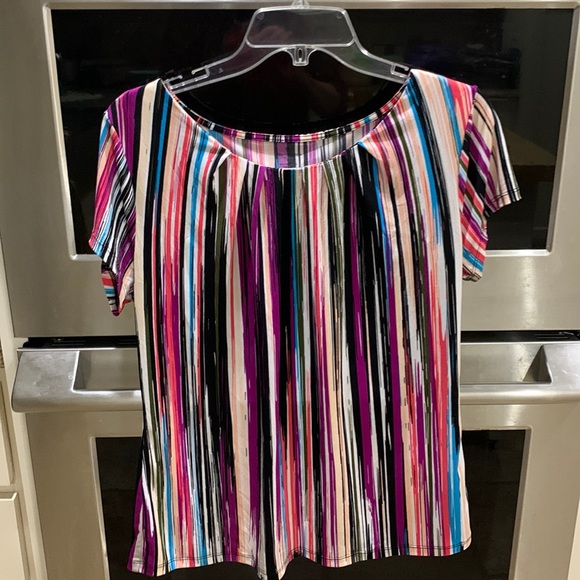 Worthington size petite large polyester spandex short sleeve blouse. Like new - Picture 4 of 11